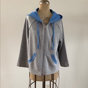 Exertek- Women’s Gray Hoodie with Front Zip with Blue Details Size Medium NWT